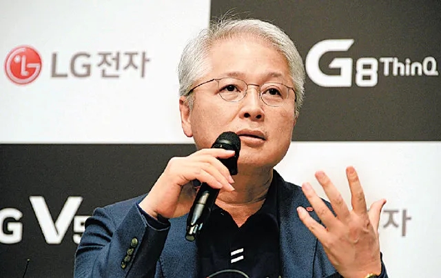 Editor's Pick | 全球又一手機玩家謝幕？LG五年虧損45億美元，卷軸屏也難救